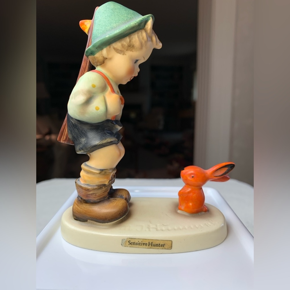 Vintage Hummel “Sensitive Hunter”